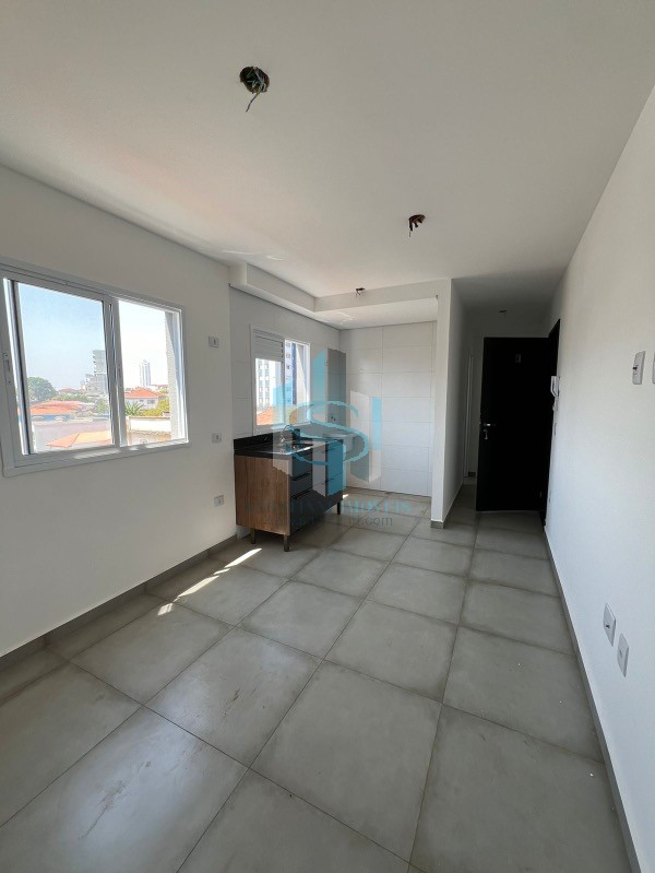 Apartamento para alugar com 2 quartos, 42m² - Foto 2