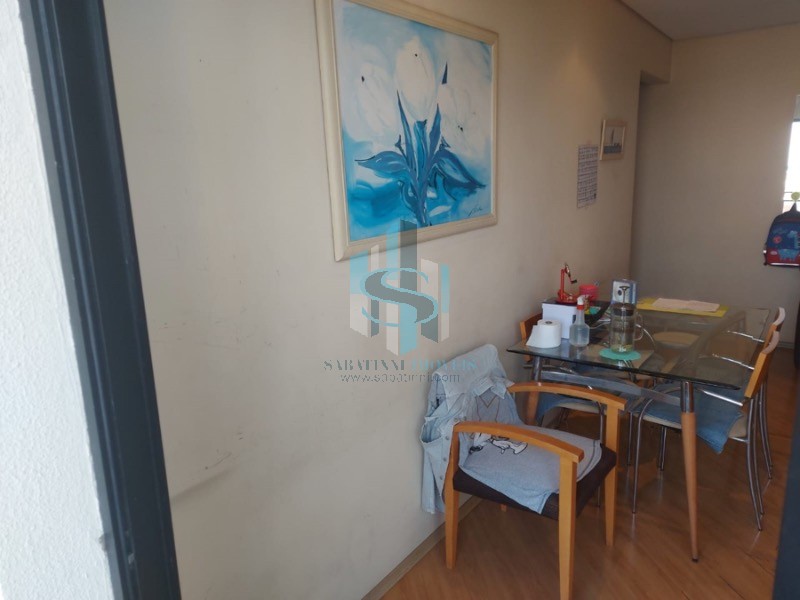 Apartamento à venda com 2 quartos, 61m² - Foto 2