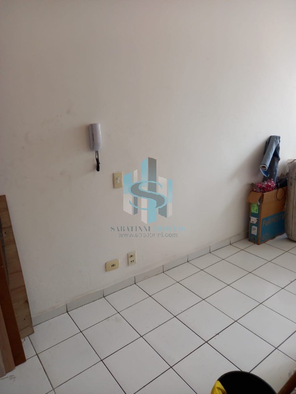 Apartamento à venda com 1 quarto, 24m² - Foto 11