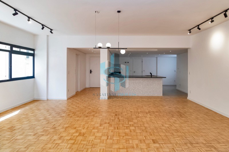 Apartamento à venda com 3 quartos, 220m² - Foto 5