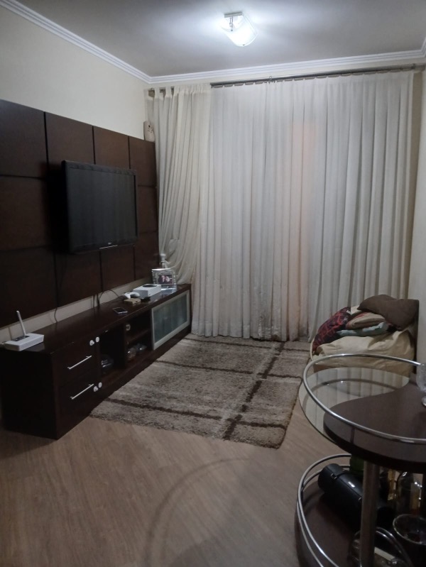 Apartamento à venda com 3 quartos, 65m² - Foto 1