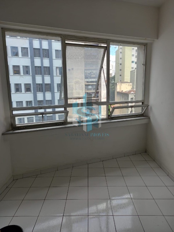 Apartamento à venda com 1 quarto, 24m² - Foto 1