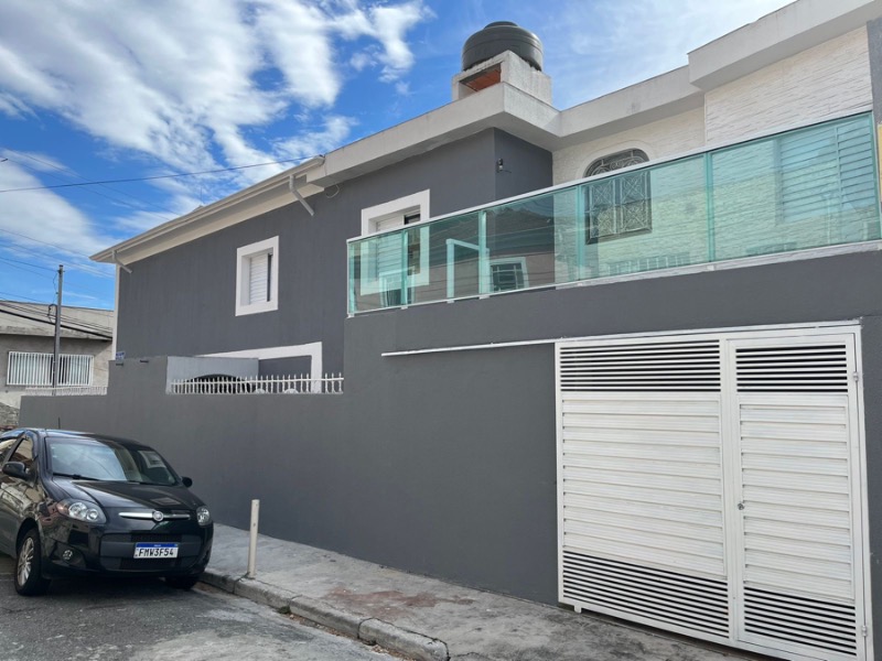 Casa à venda com 3 quartos, 150m² - Foto 1