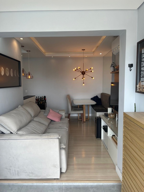 Apartamento à venda com 2 quartos, 57m² - Foto 18