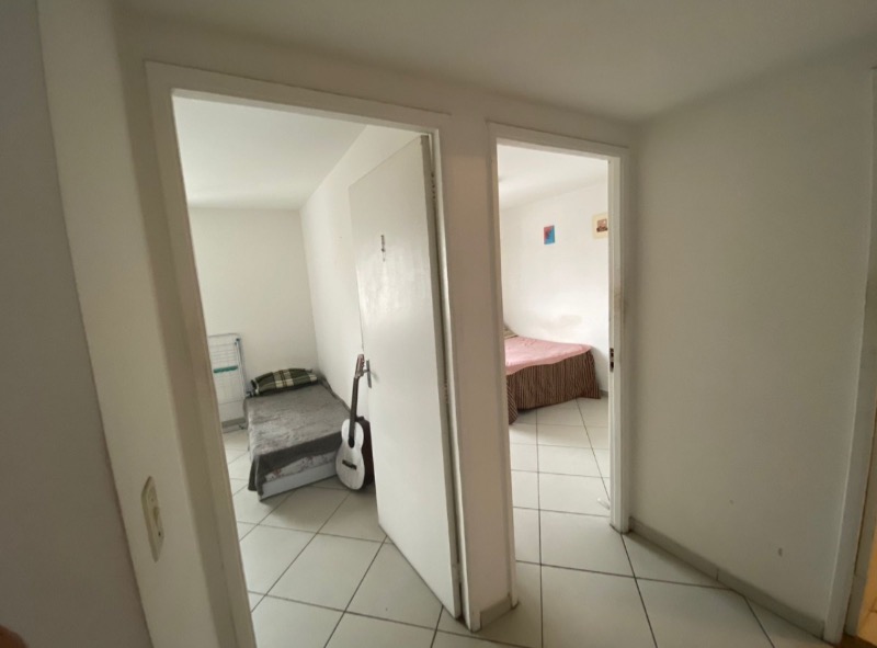 Apartamento à venda com 2 quartos, 70m² - Foto 15