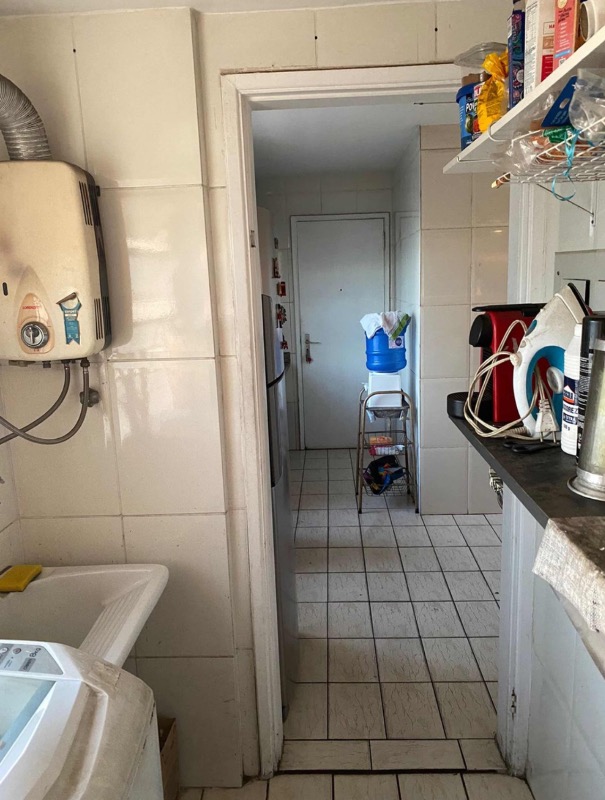 Apartamento à venda com 2 quartos, 70m² - Foto 18