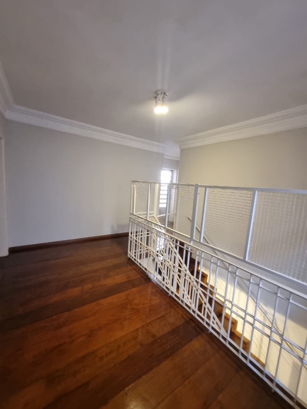 Casa à venda com 3 quartos, 500m² - Foto 22