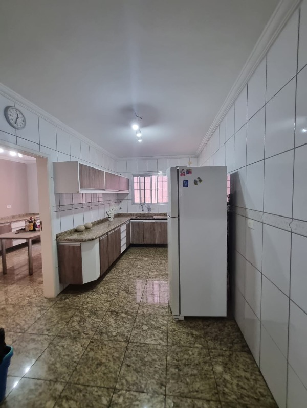 Casa à venda com 3 quartos, 500m² - Foto 8