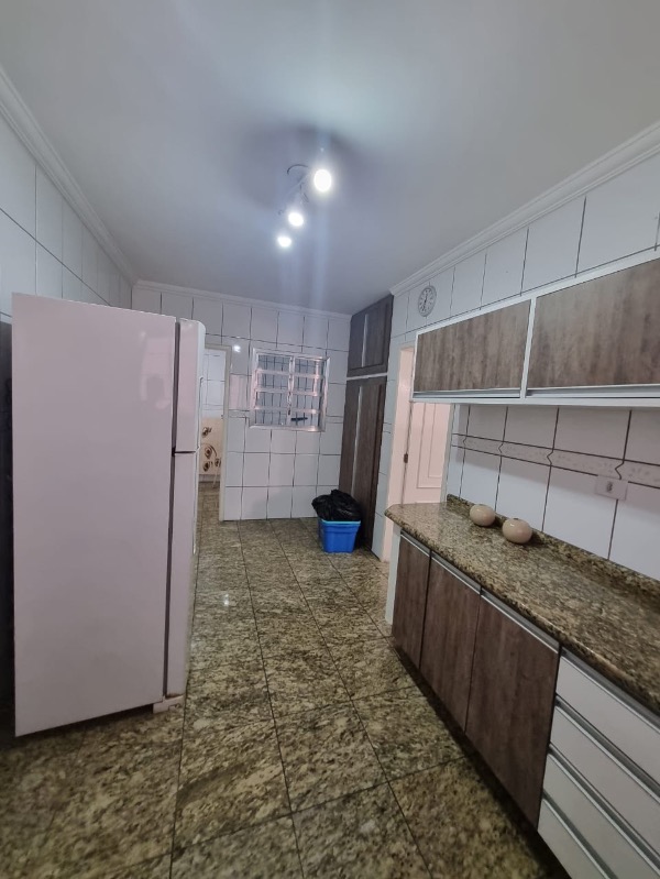 Casa à venda com 3 quartos, 500m² - Foto 9