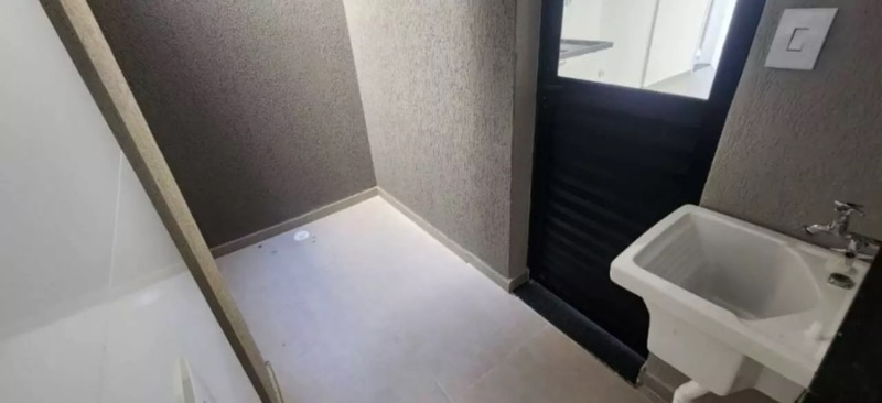 Apartamento à venda com 2 quartos, 32m² - Foto 4