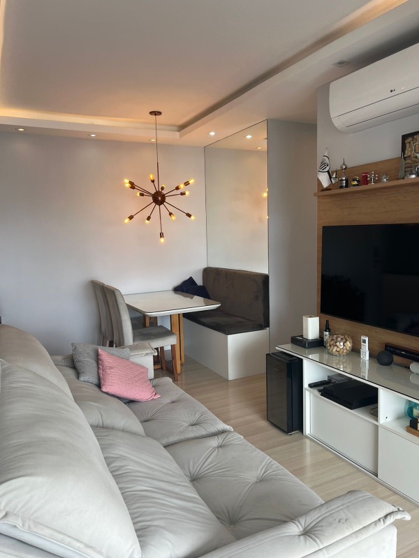 Apartamento à venda com 2 quartos, 57m² - Foto 19