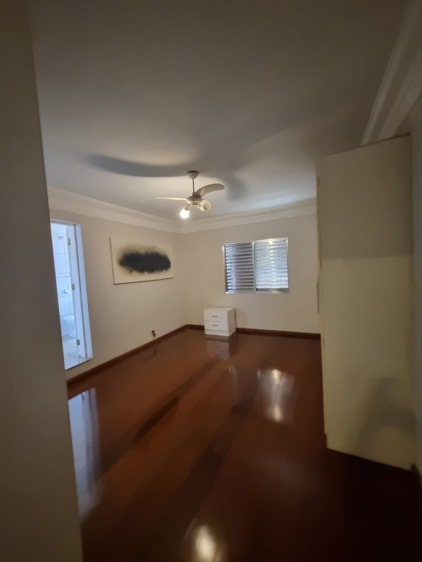 Casa à venda com 3 quartos, 500m² - Foto 23