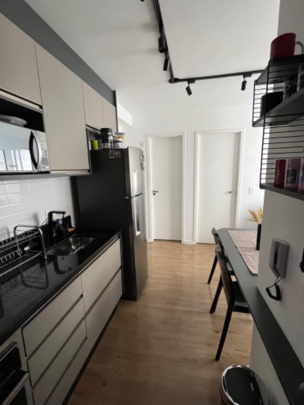 Apartamento à venda com 2 quartos, 34m² - Foto 7