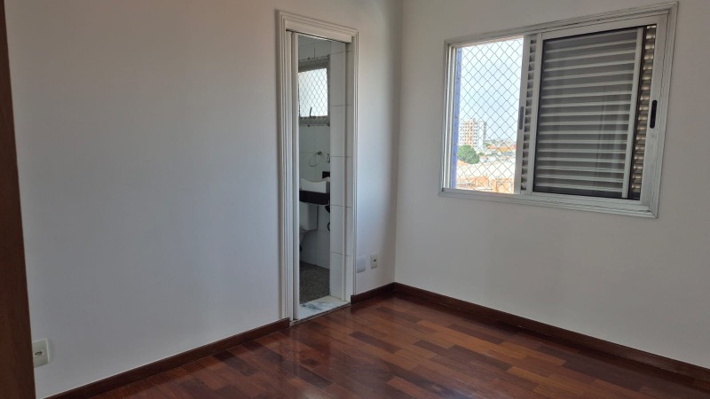 Apartamento à venda com 2 quartos, 60m² - Foto 17