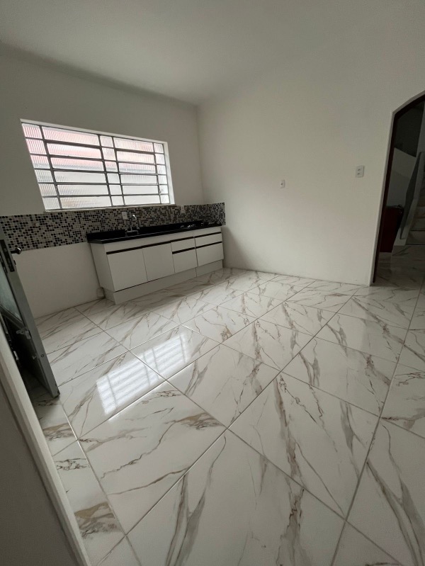 Casa à venda com 3 quartos, 150m² - Foto 15