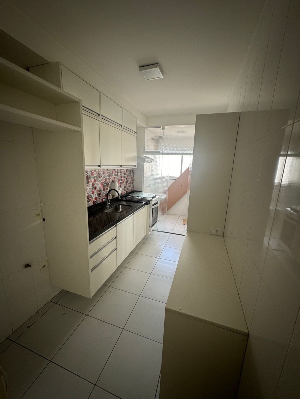 Apartamento à venda com 2 quartos, 91m² - Foto 4