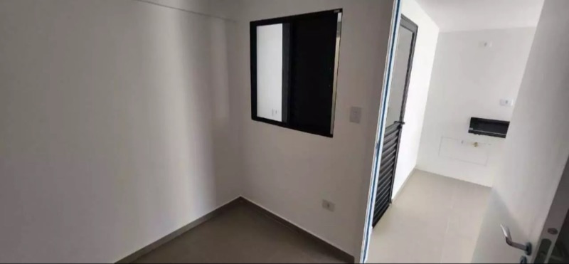 Apartamento à venda com 2 quartos, 40m² - Foto 6