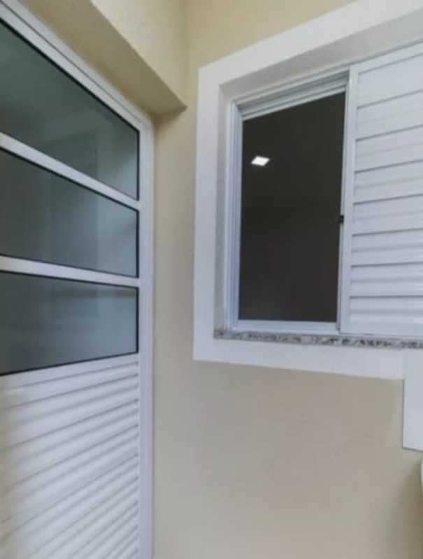 Apartamento à venda com 2 quartos, 42m² - Foto 20