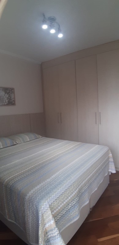 Apartamento à venda com 3 quartos, 98m² - Foto 18