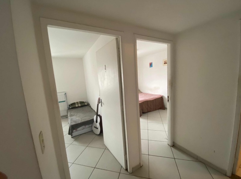 Apartamento à venda com 2 quartos, 70m² - Foto 8