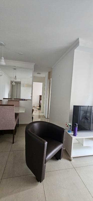 Apartamento à venda com 2 quartos, 50m² - Foto 2