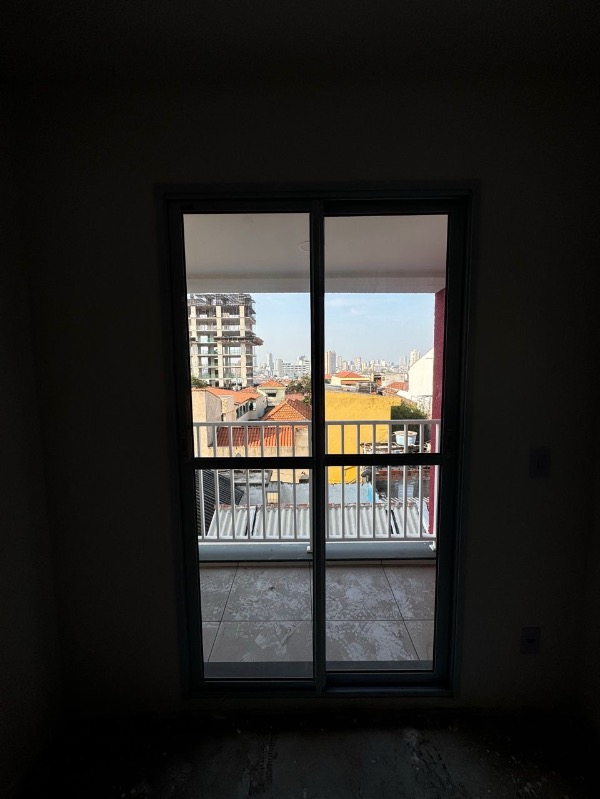 Apartamento à venda com 2 quartos, 42m² - Foto 9