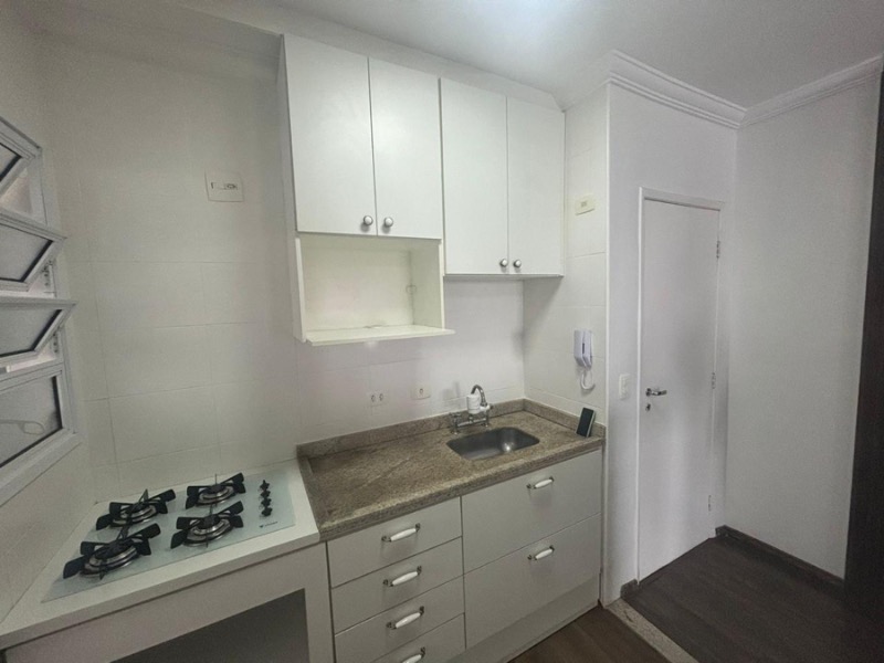 Apartamento à venda com 2 quartos, 52m² - Foto 6