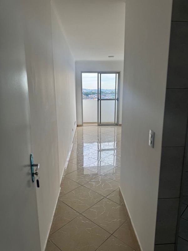 Apartamento à venda com 3 quartos, 63m² - Foto 2