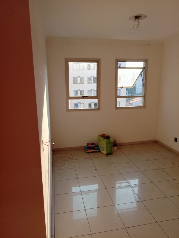 Apartamento à venda com 3 quartos, 64m² - Foto 9