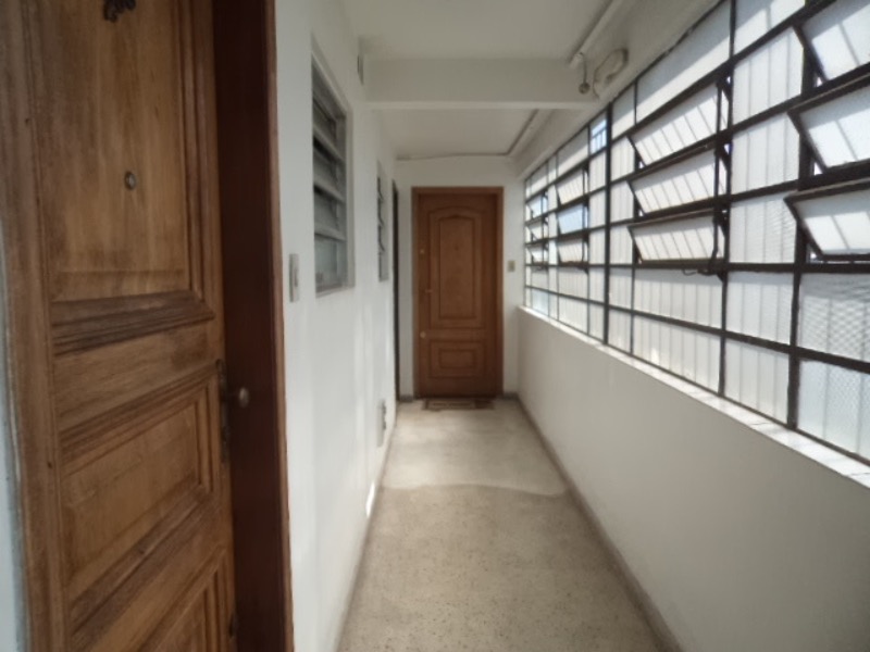 Apartamento à venda com 1 quarto, 24m² - Foto 11