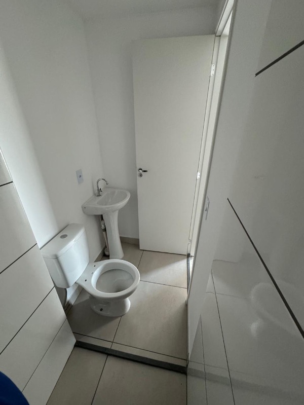 Apartamento à venda com 2 quartos, 42m² - Foto 24