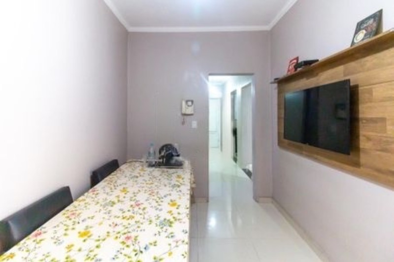 Casa à venda com 2 quartos, 140m² - Foto 6