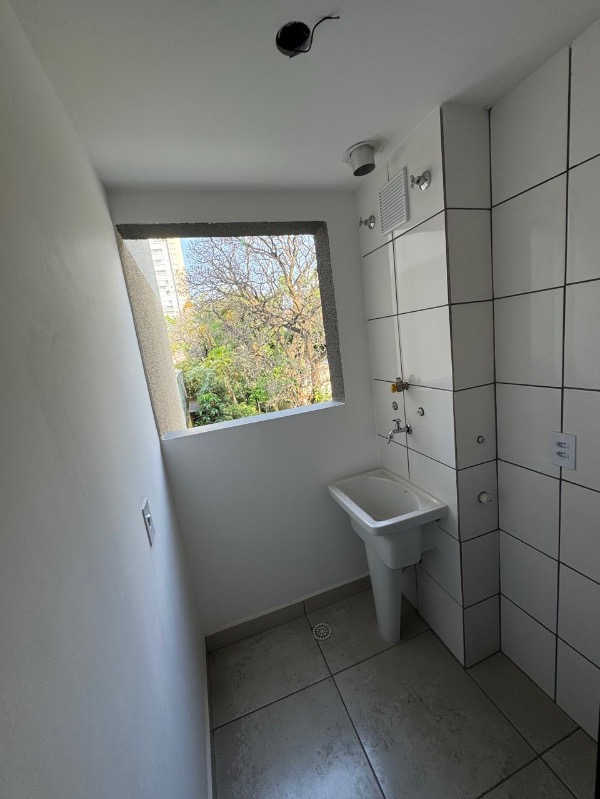 Apartamento à venda com 2 quartos, 42m² - Foto 8