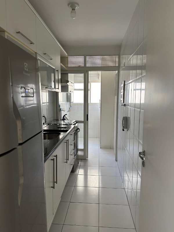 Apartamento à venda com 2 quartos, 74m² - Foto 9