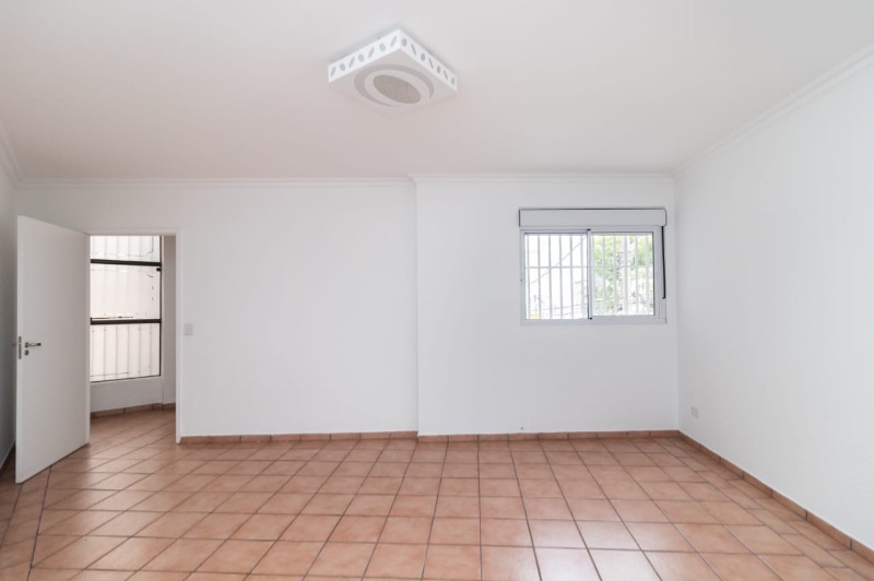 Casa à venda com 2 quartos, 400m² - Foto 5