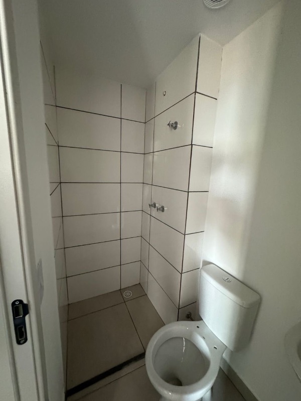 Apartamento à venda com 2 quartos, 42m² - Foto 16