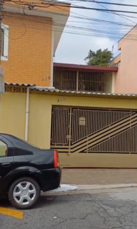 Casa à venda com 3 quartos, 150m² - Foto 1