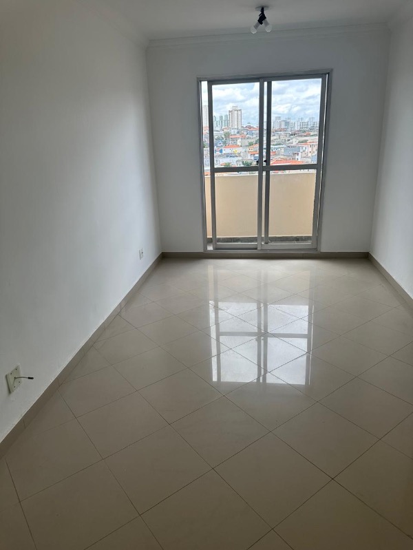 Apartamento à venda com 2 quartos, 57m² - Foto 2