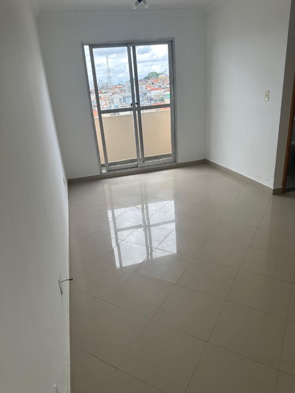 Apartamento à venda com 2 quartos, 57m² - Foto 11