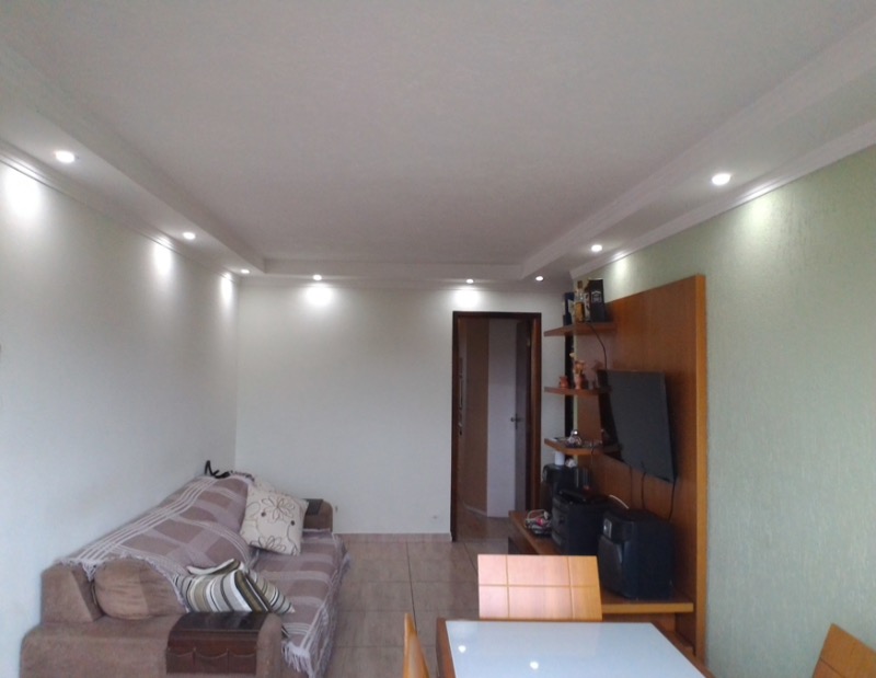 Apartamento à venda com 2 quartos, 58m² - Foto 2