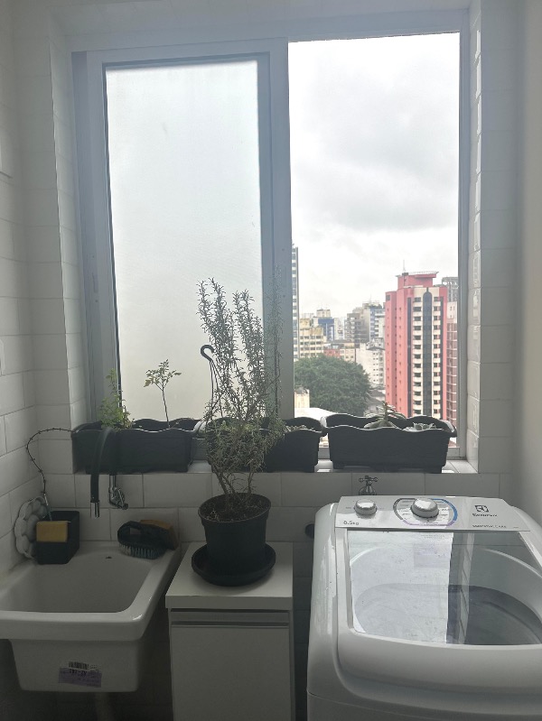 Apartamento à venda com 1 quarto, 37m² - Foto 11