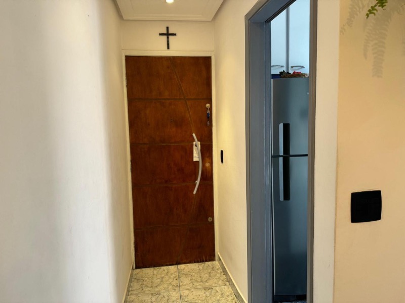 Apartamento à venda com 2 quartos, 52m² - Foto 13