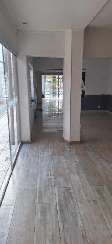 Casa à venda com 4 quartos, 260m² - Foto 14