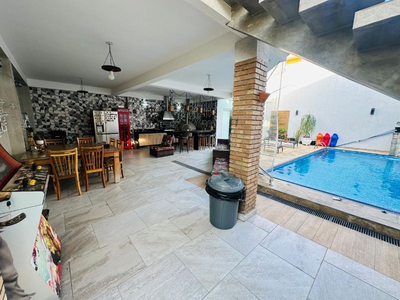 Casa, 3 quartos, 226 m² - Foto 10