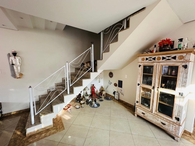 Casa, 3 quartos, 226 m² - Foto 5