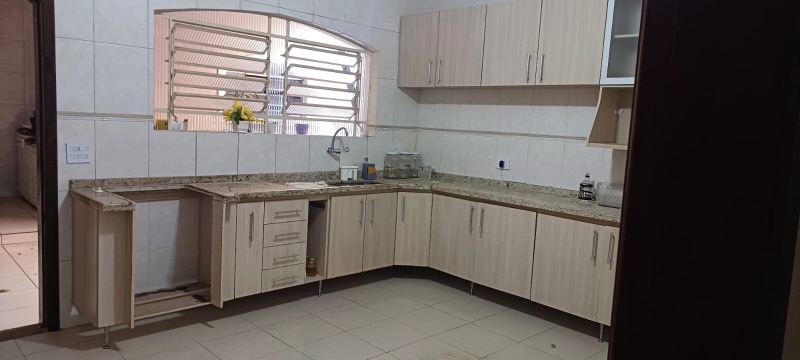 Casa, 2 quartos, 180 m² - Foto 7