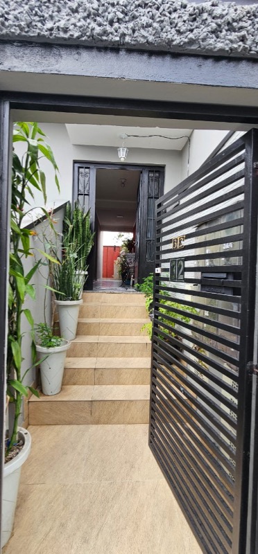 Casa, 6 quartos, 190 m² - Foto 2