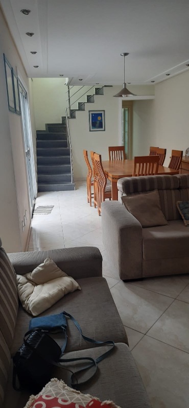 Casa, 4 quartos, 220 m² - Foto 4