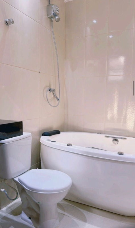 Casa, 3 quartos, 210 m² - Foto 12