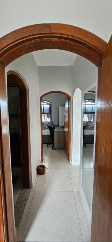 Casa, 6 quartos, 190 m² - Foto 22